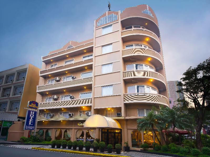 Best Western Hotel La Corona Manila Esterno foto